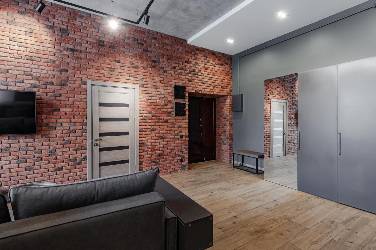 Deribasovskaya 18 Loft Apartment Odessa Ngoại thất bức ảnh