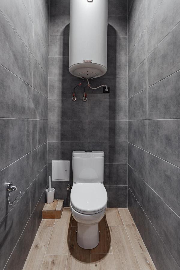 Deribasovskaya 18 Loft Apartment Odessa Ngoại thất bức ảnh