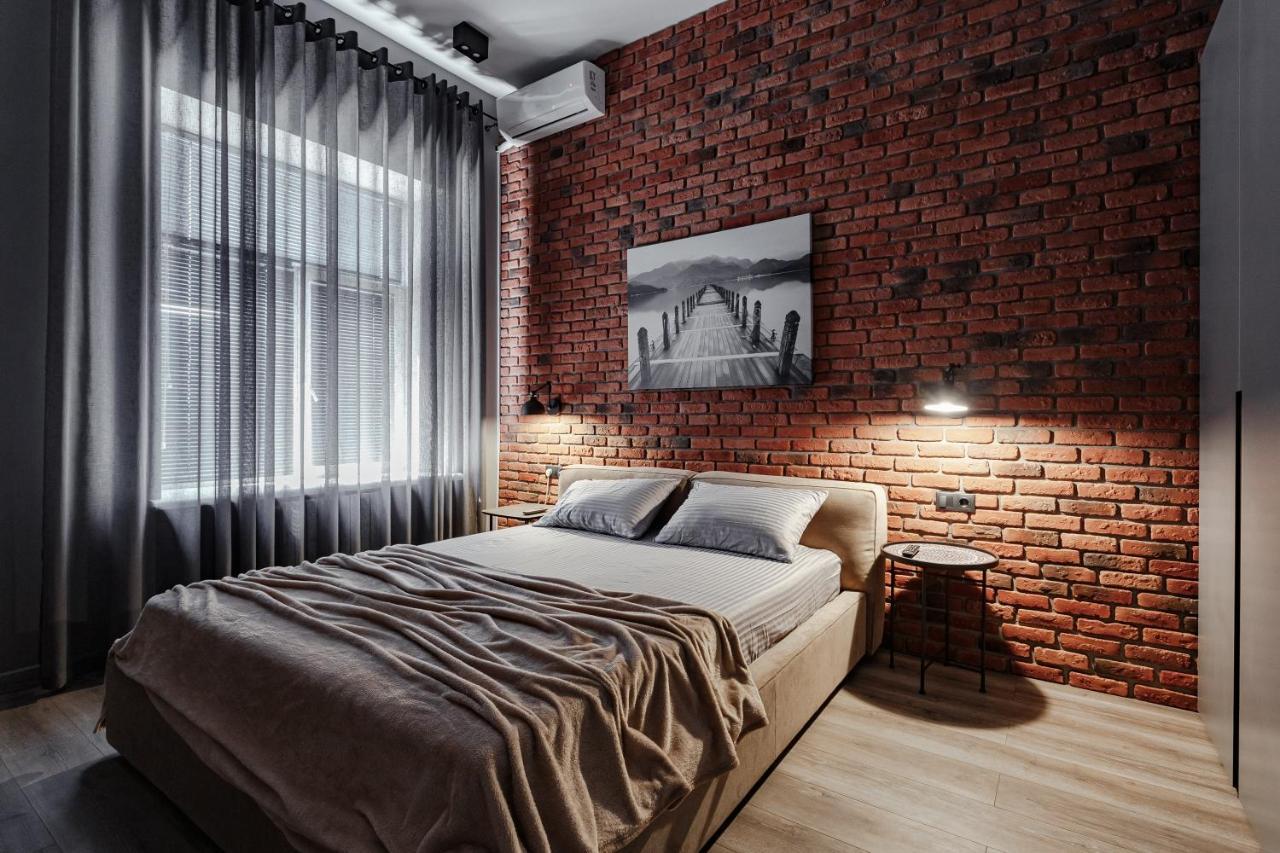 Deribasovskaya 18 Loft Apartment Odessa Ngoại thất bức ảnh